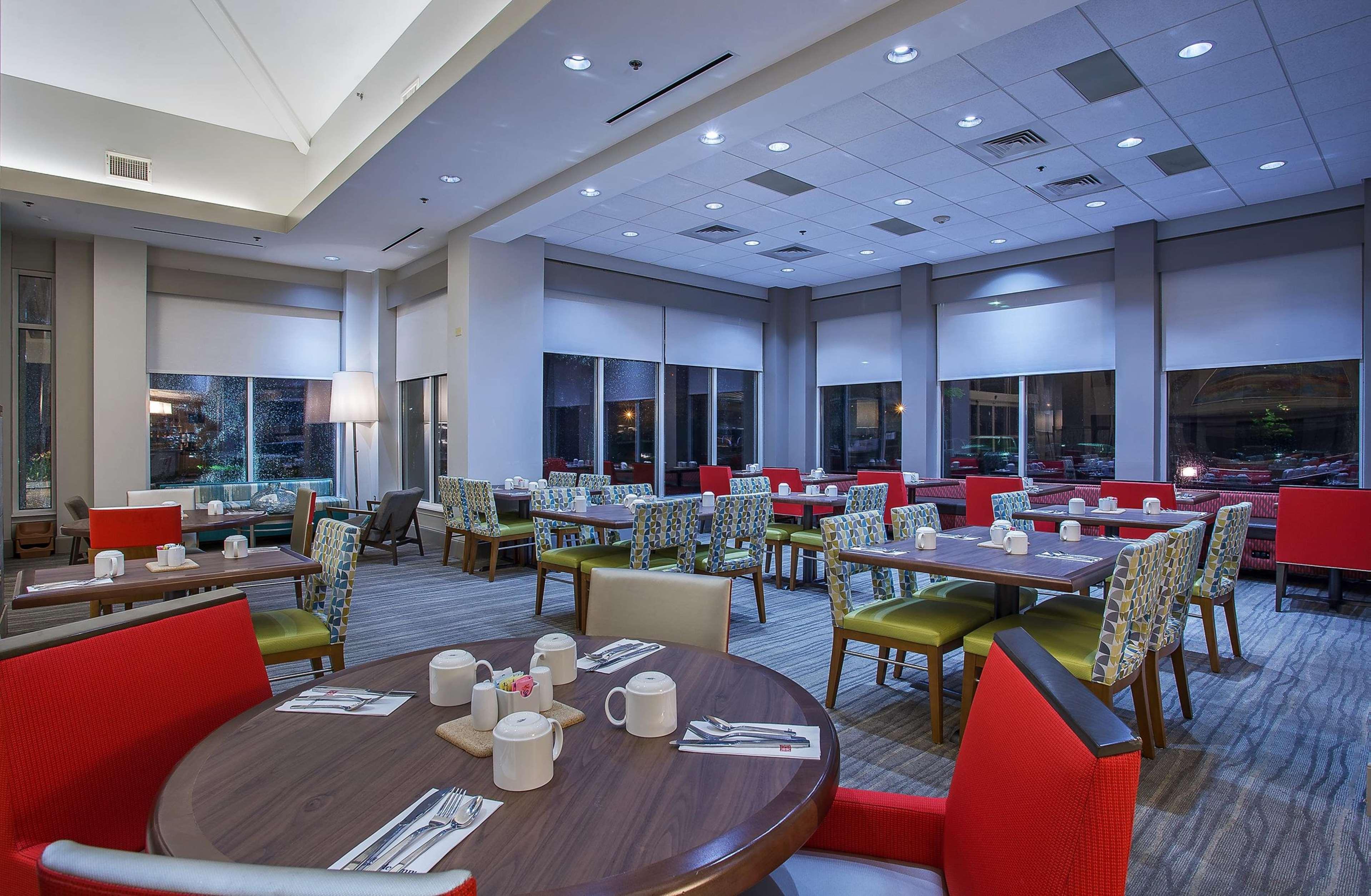 Hilton Garden Inn Knoxville West/Cedar Bluff Exterior foto