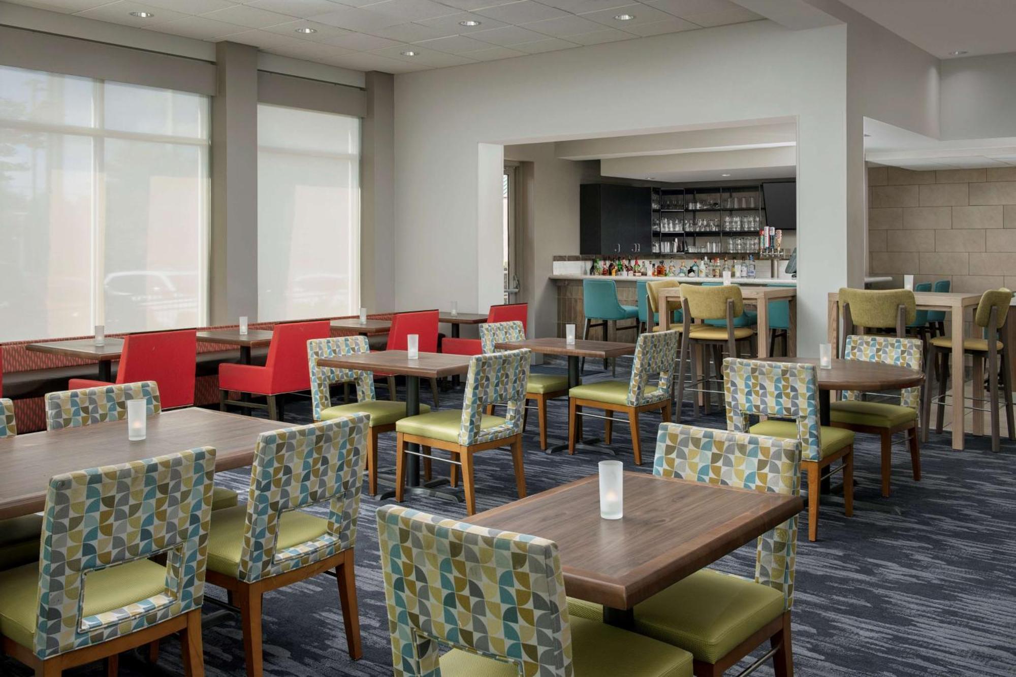 Hilton Garden Inn Knoxville West/Cedar Bluff Exterior foto